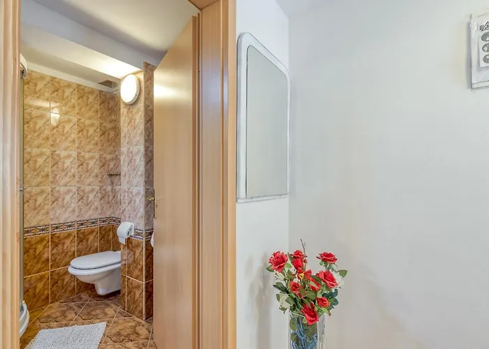 Pensión Slavica 3*