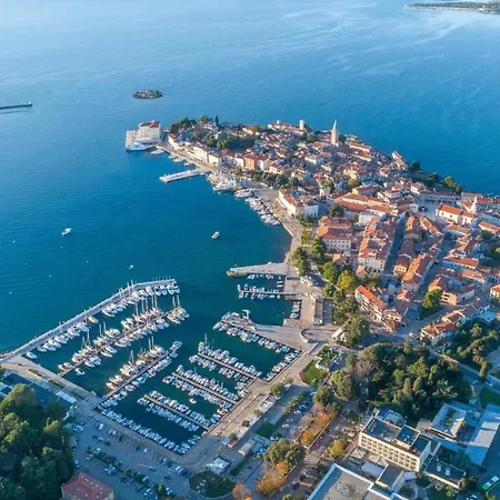 Gasthuis Slavica Poreč